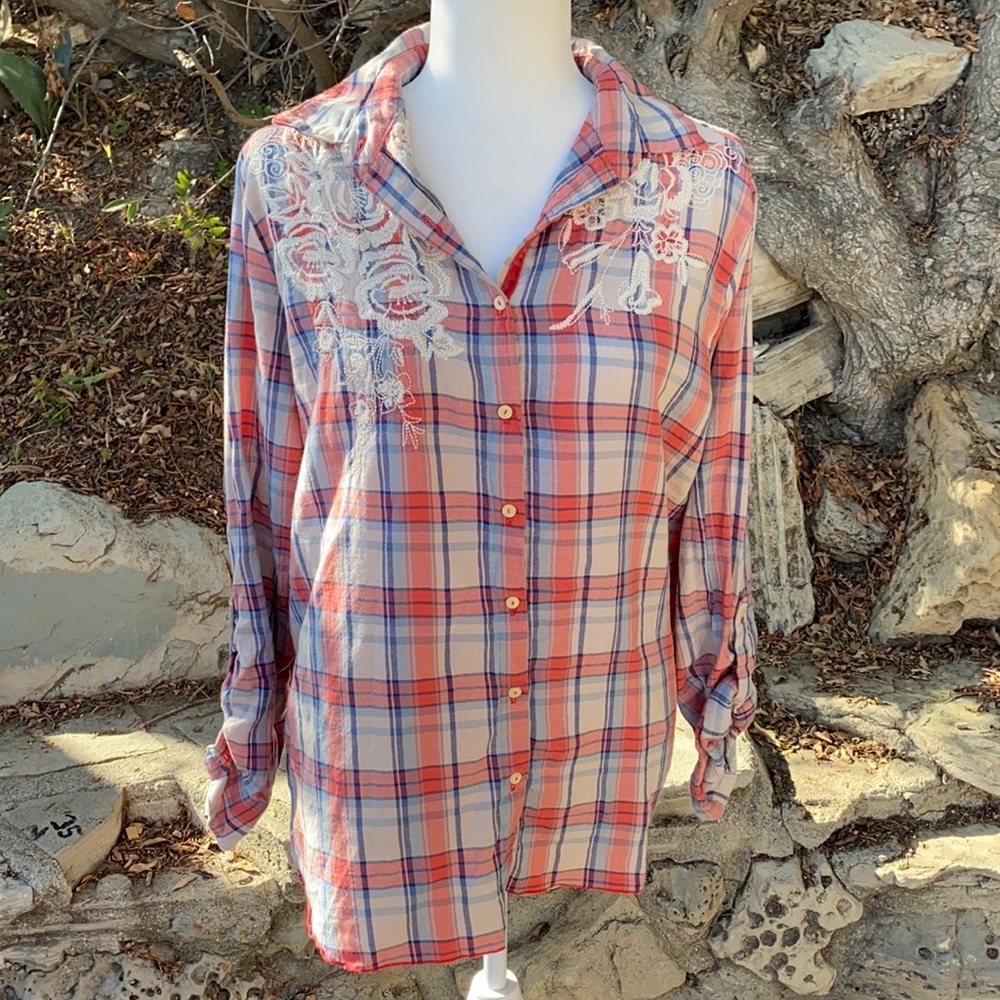 Johnny was plaid shirt
